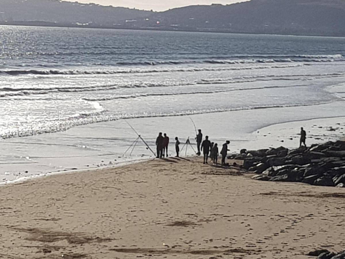 Driftmark Beachfront Location Aberavon Beach Sea Views Large Driveway Parking Private Site Fibre Optic Wi Fi Port Talbot Exterior photo